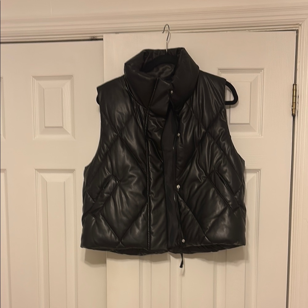 Love Tree Women's Black Faux Leather Puffer Vest